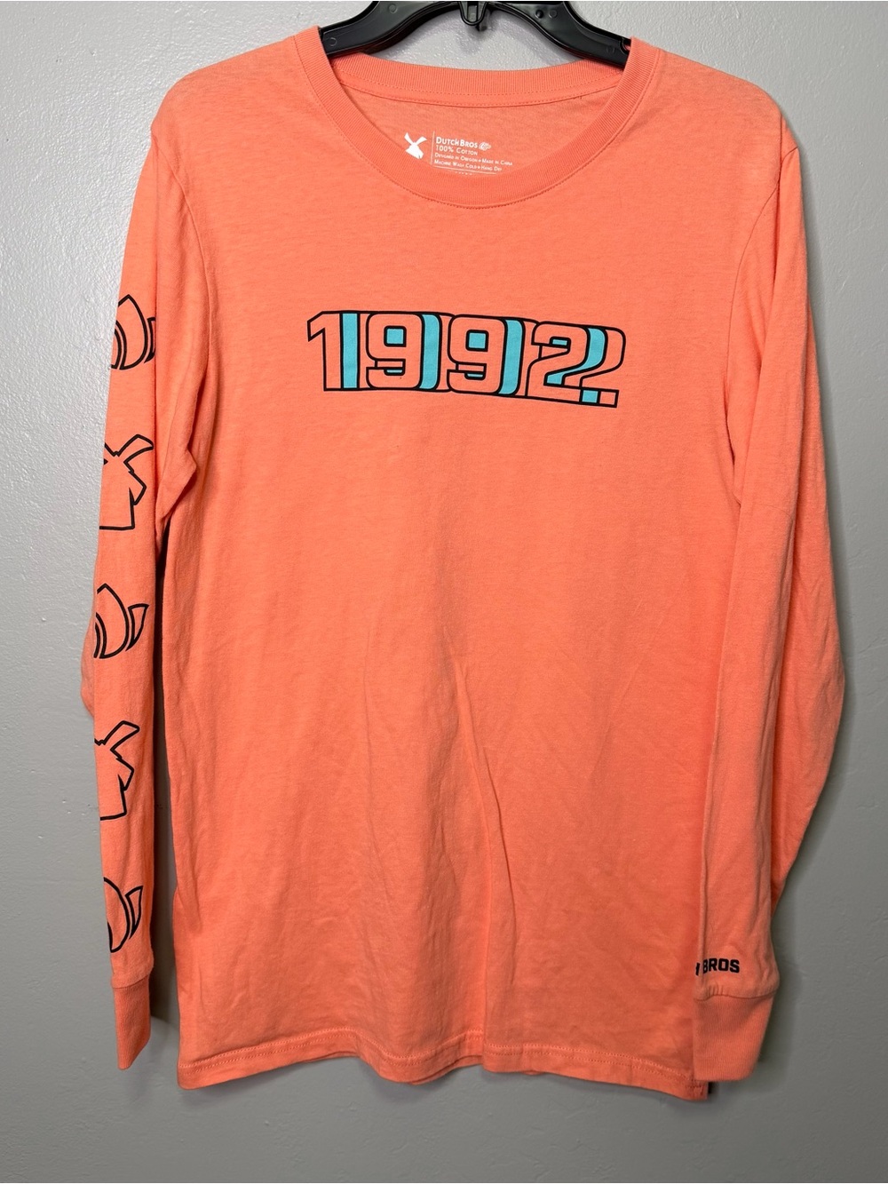 Dutch Bros Coffee 1992 Long Sleeve T-Shirt Orange Retro Graphic M